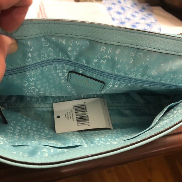 Kate Spade Shoulder Bag Quilted with Chain Shoulder Strap & Envelope Style. - Picture 13 of 13